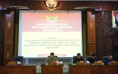 Penyampaian Pandangan Umum Fraksi DPRD Terhadap Penjelasan Pengusul Atas Rancangan Peraturan Daerah yang Berasal dari DPRD
