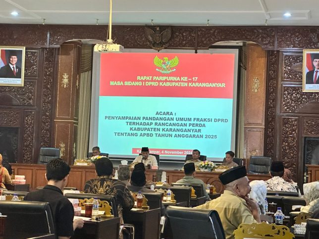 Penyampaian Pandangan Umum Fraksi DPRD Terhadap Rancangan Perda Kabupaten Karanganyar Tentang APBD Tahun Anggaran 2025