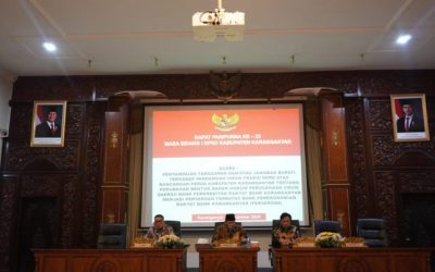 Penyampaian Tanggapan dan/atau Jawaban Bupati Karanganyar Terhadap Pandangan Umum Fraksi DPRD Atas Raperda Kabupaten  Karanganyar Tentang Perubahan Bentuk Badan Hukum Perusahaan Umum Daerah Bank Perkreditan Rakyat Bank Karanganyar menjadi Perseroan Terbatas Bank Perekonomian Rakyat Bank Karanganyar (PERSERODA)