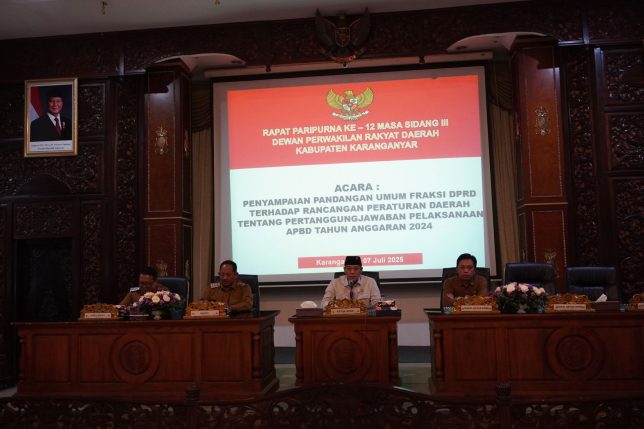 Penyampaian Pandangan Umum Fraksi DPRD Terhadap Rancangan Peraturan Daerah Tentang Pertanggungjawaban Pelaksanaan APBD Kabupaten Karanganyar Tahun Anggaran 2024