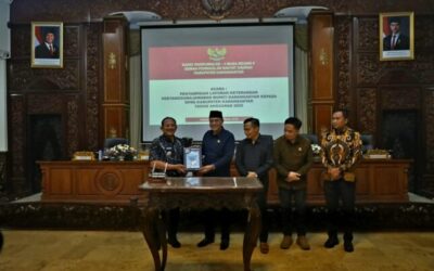 DPRD Kabupaten Karanganyar Terima Laporan Keterangan Pertanggungjawaban (LKPJ) Bupati Karanganyar Tahun Anggaran 2025